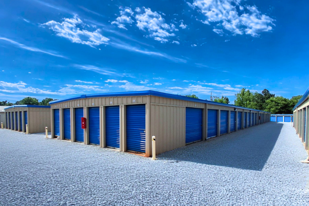 Drive-up units for self storage in Tuscaloosa AL